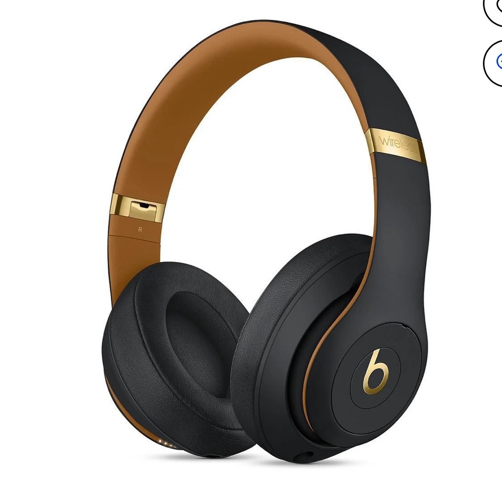 Beats Studio3 Wireless Over-Ear Headphones – The Beats Skyline Collection
